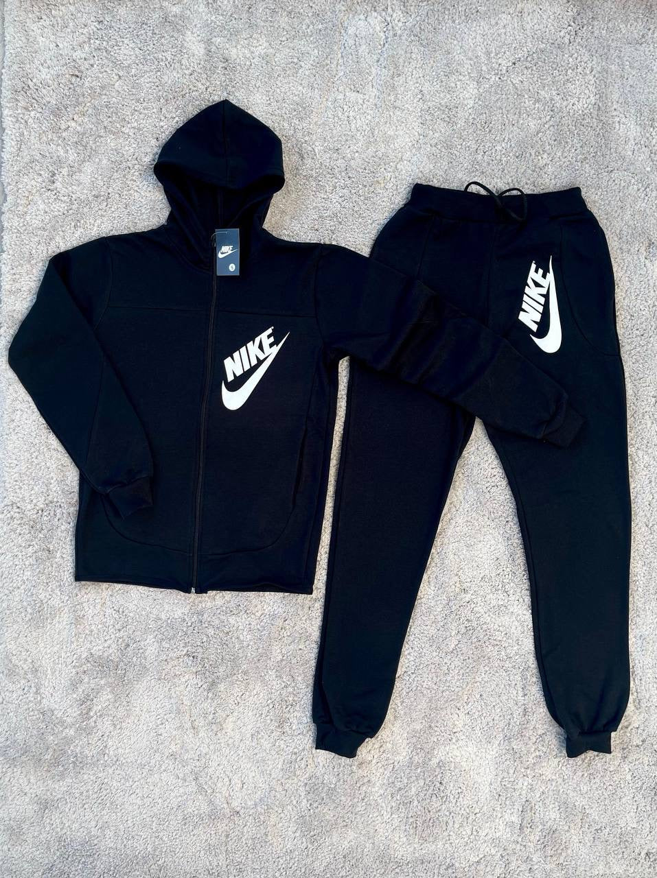 CONJUNTO NIKE ∙ NEGRO