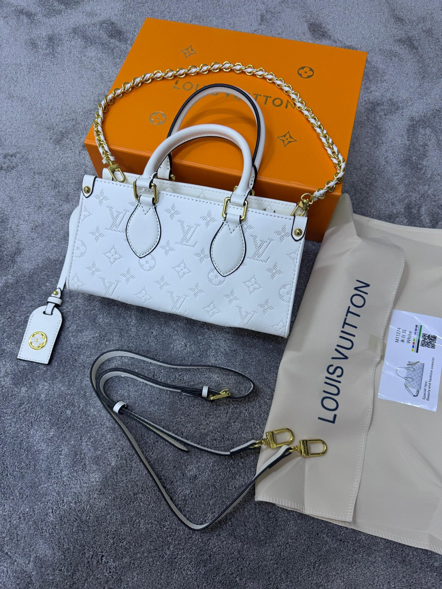 BOLSO LOUIS VUITTON • BLANCO
