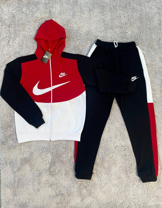 CONJUNTO NIKE ∙ ROJO/NEGRO