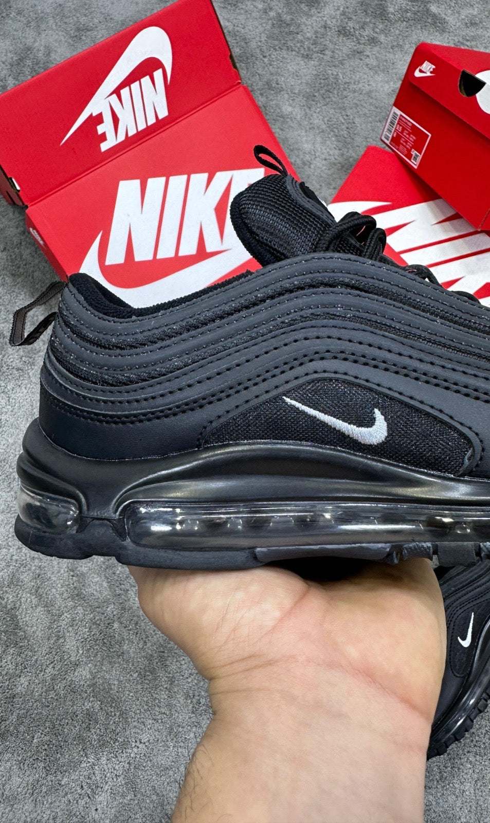 NIKE AIRMAX97 • NEGRO