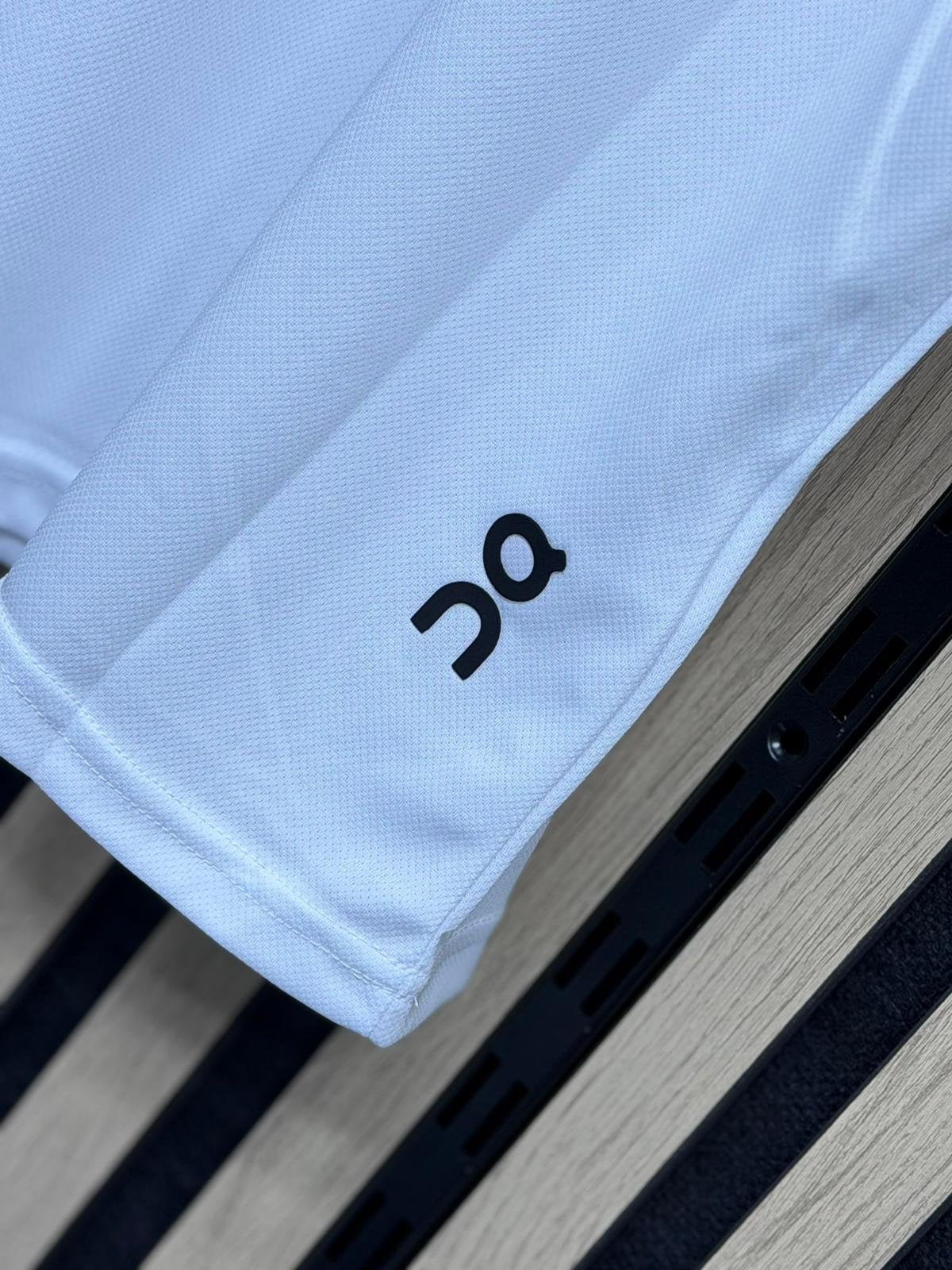 CONJUNTO ON • BLANCO