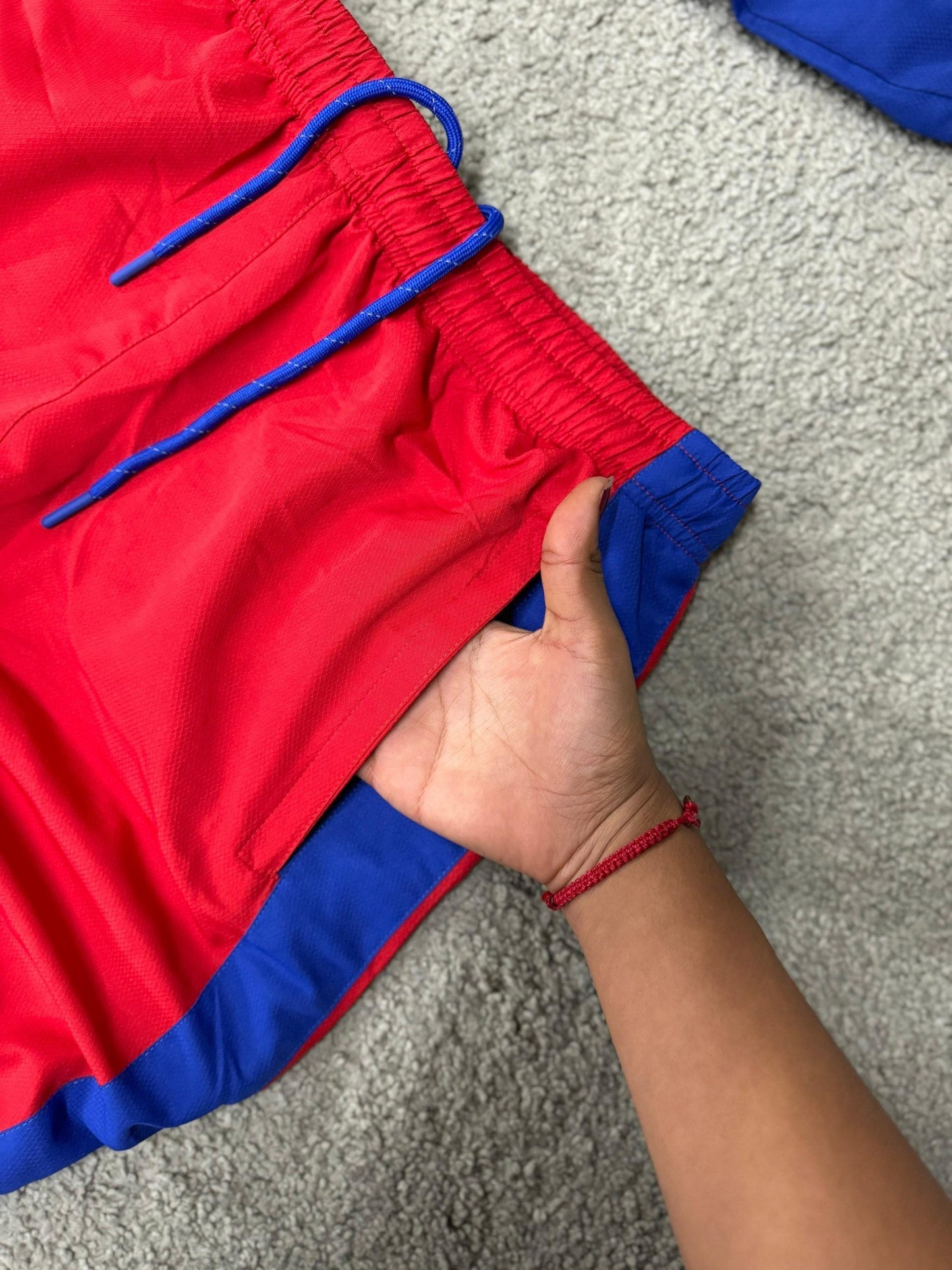 CHÁNDAL LACOSTE ∙ ROJO/AZUL