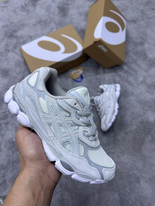 ASICS GEL-NYC • GRIS