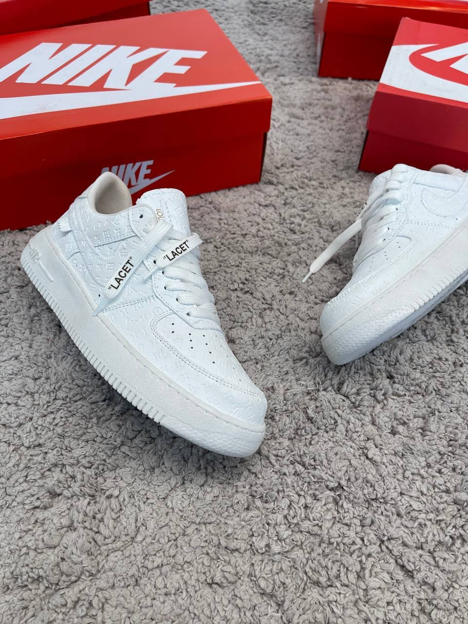 AIR FORCE LOUIS VUITTON • BLANCO