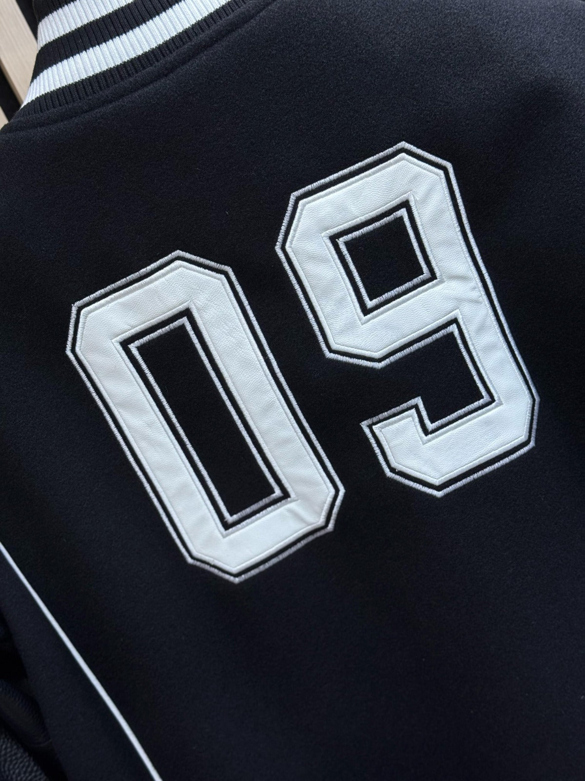 BALENCIAGA • NEGRO