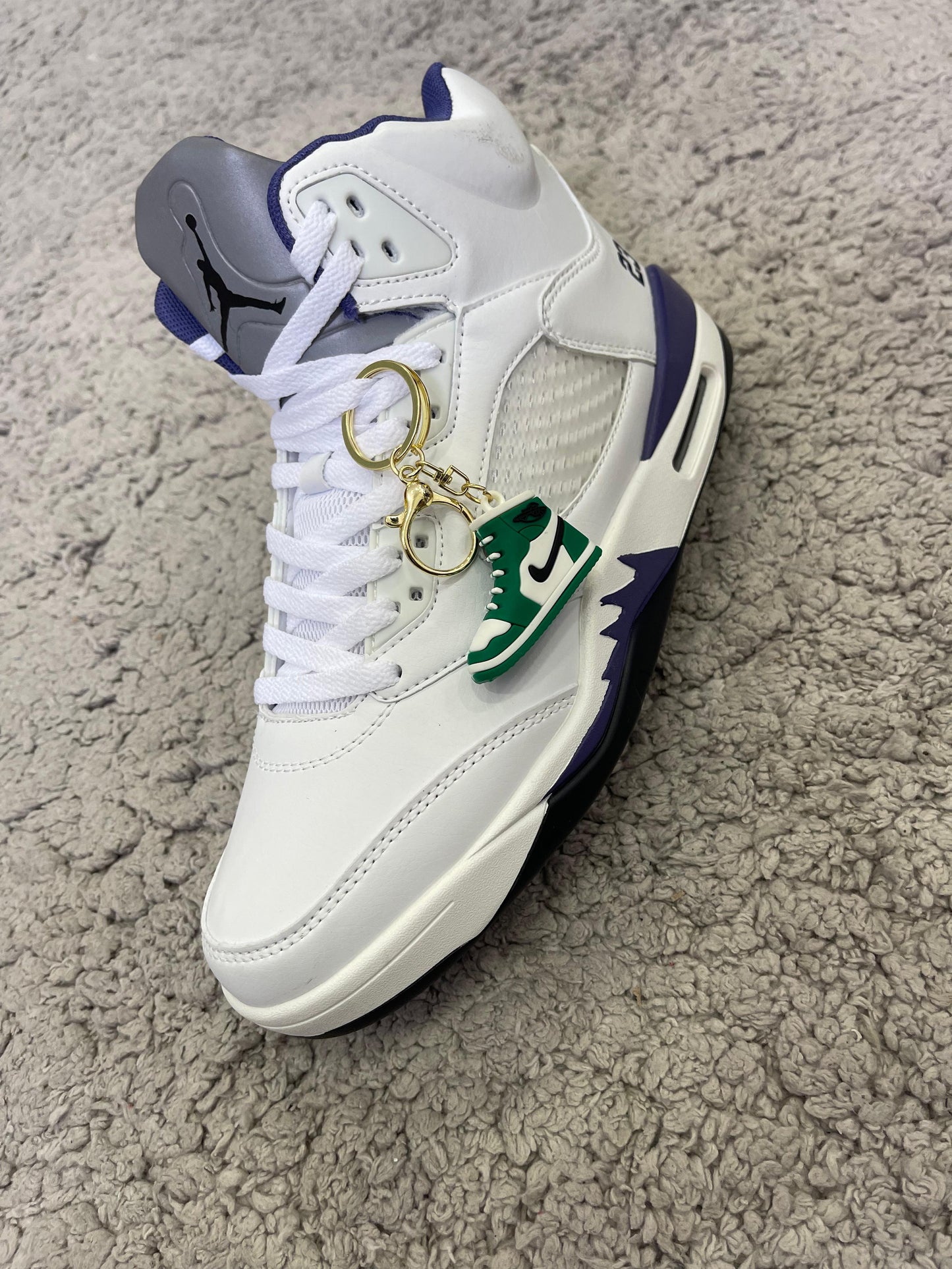 JORDAN 23 • BLANCO