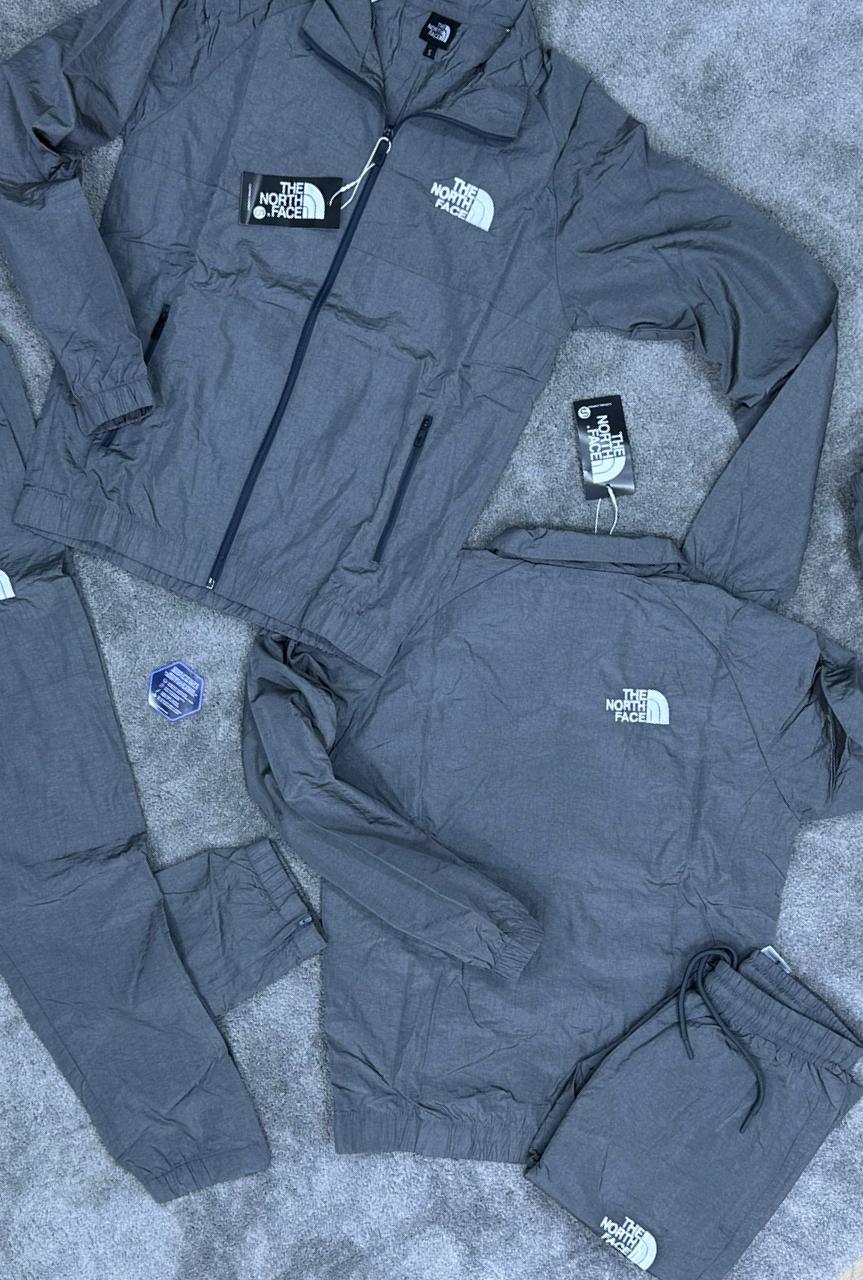 THE NORTH FACE • GRIS