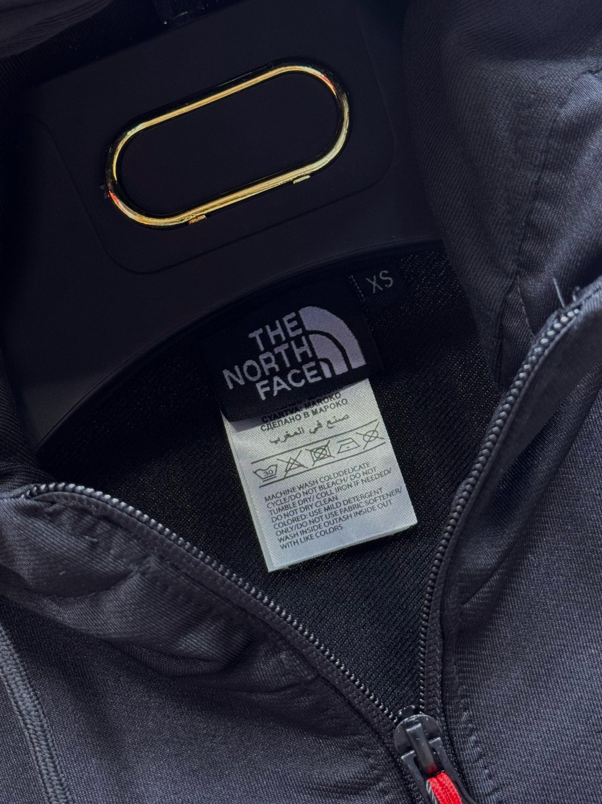 THE NORTH FACE • NEGRO