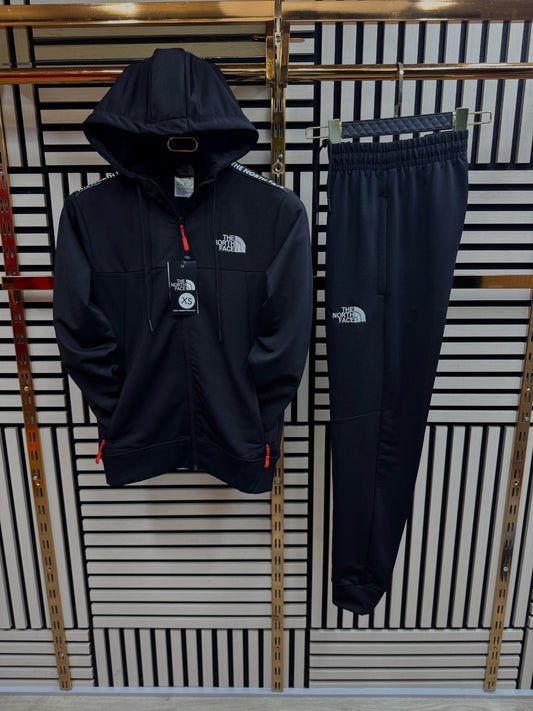 THE NORTH FACE • NEGRO