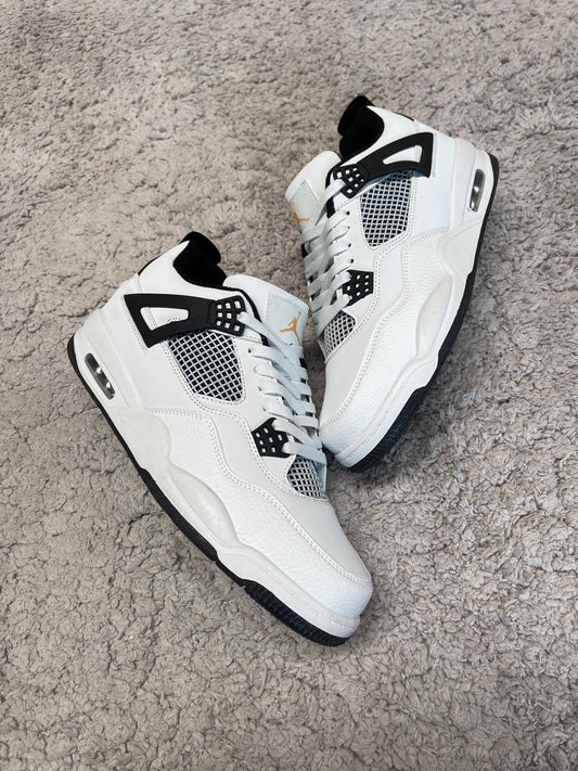 JORDAN 4 • BLANCO