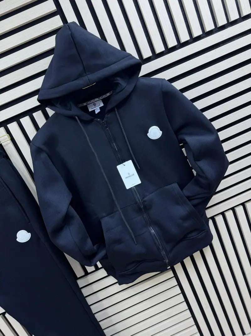 CHANDAL MONCLER • NEGRO