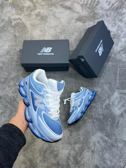 NEW BALANCE 2000 • AZUL