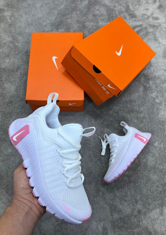 FREE METCON • BLANCO/ROSA