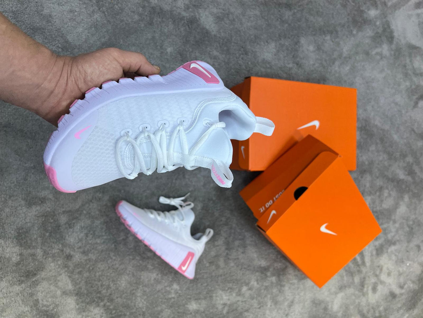 FREE METCON • BLANCO/ROSA