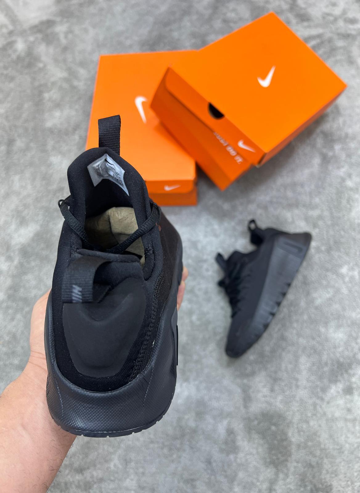 FREE METCON • NEGRO