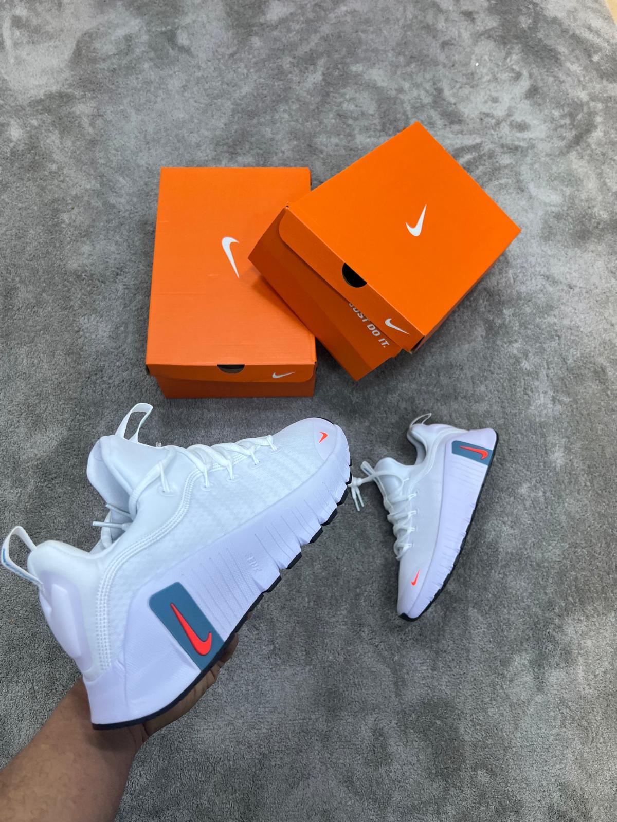FREE METCON • BLANCO/GRIS