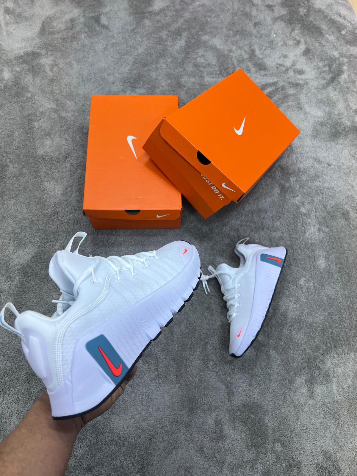 FREE METCON • BLANCO/GRIS