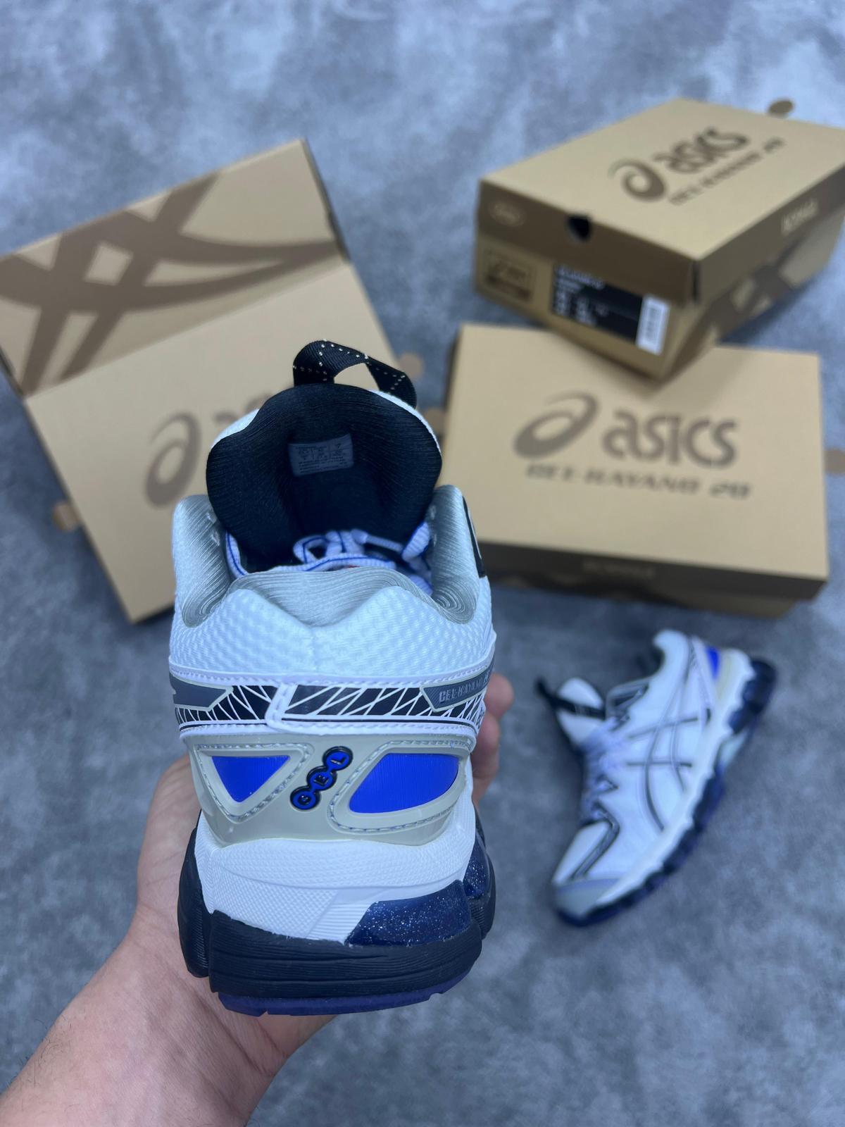 ASICS GEL-Kayano 20 • “Bodega”