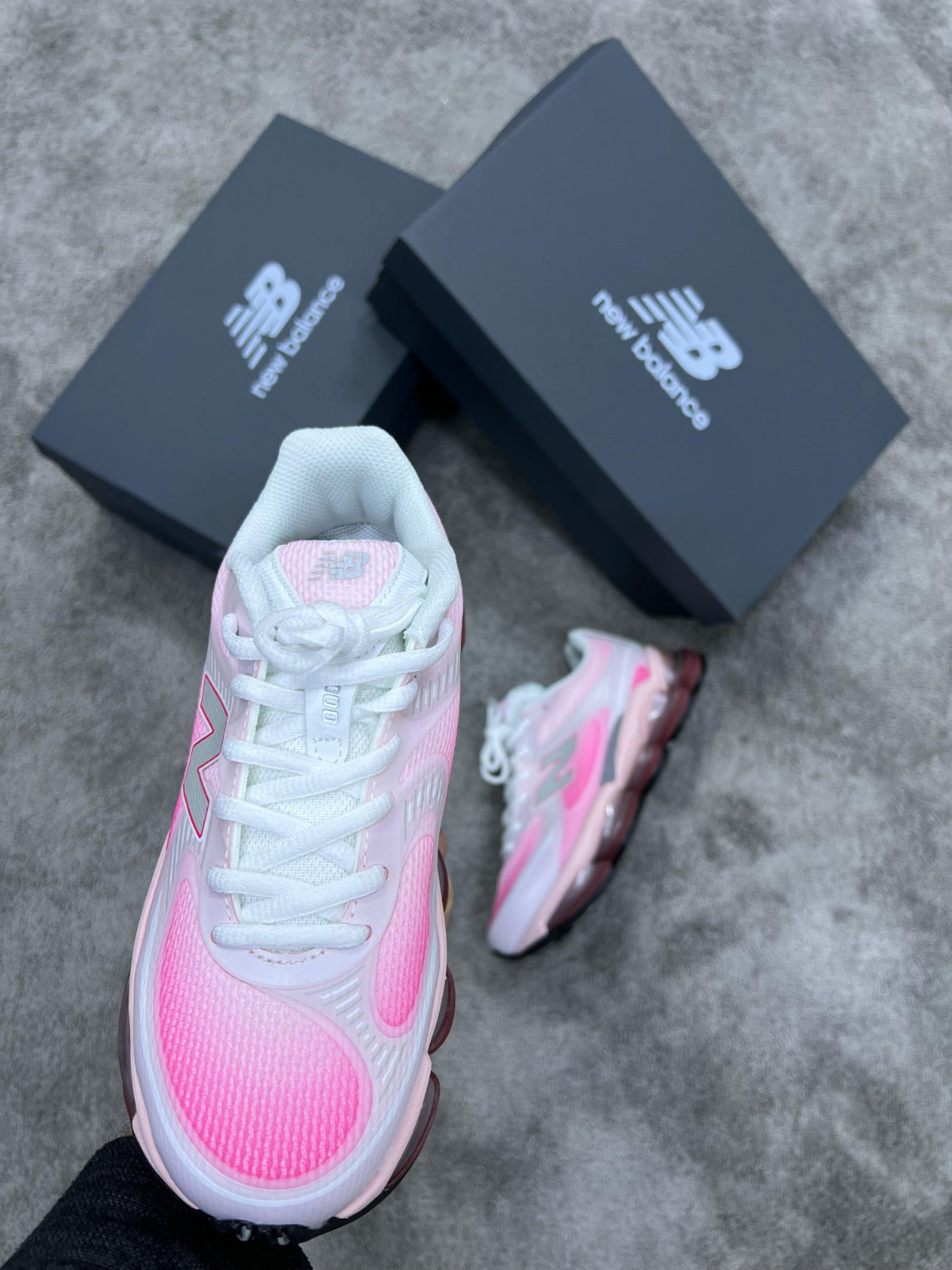 NEW BALANCE 2000 • ROSA