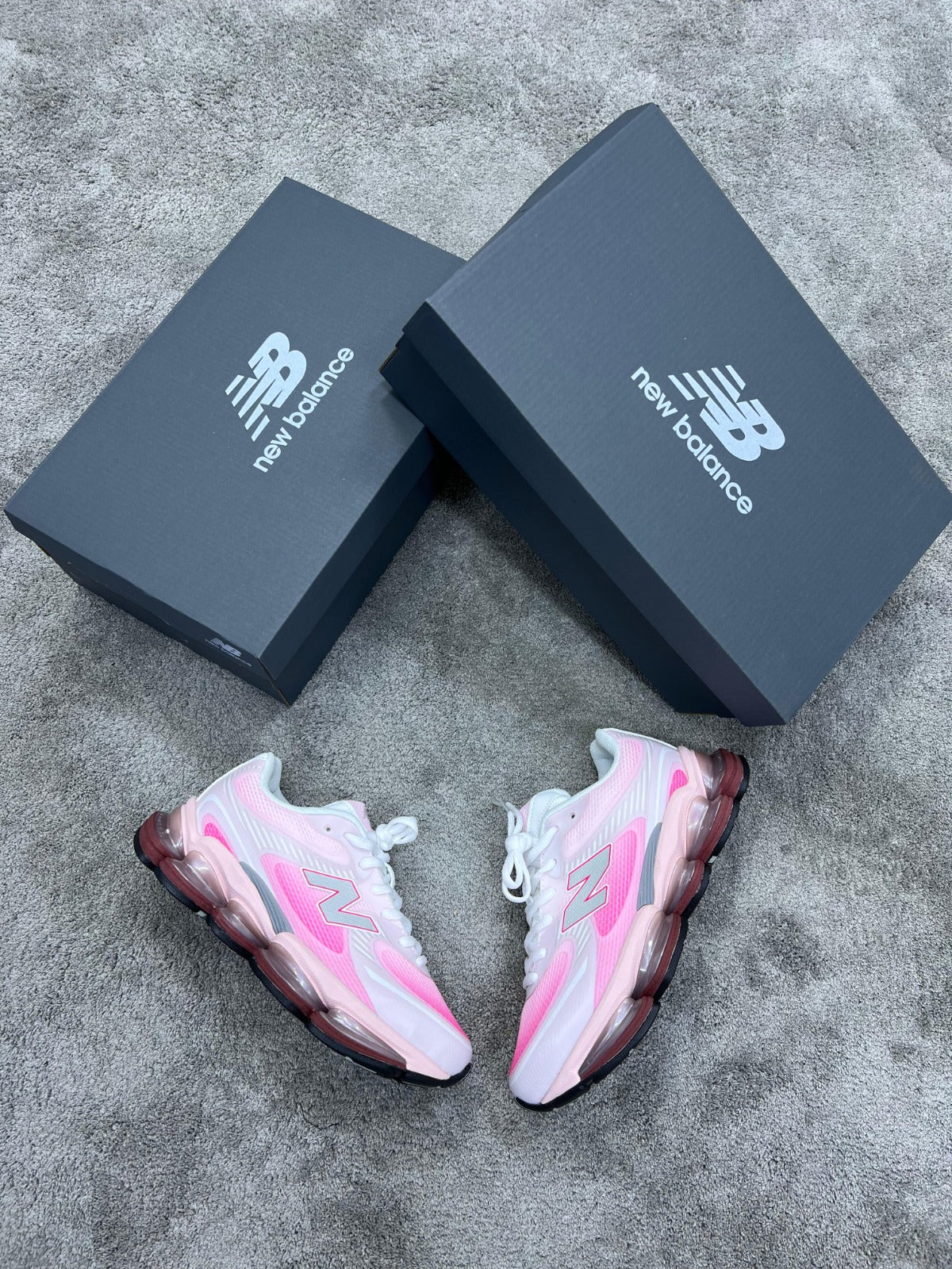 NEW BALANCE 2000 • ROSA
